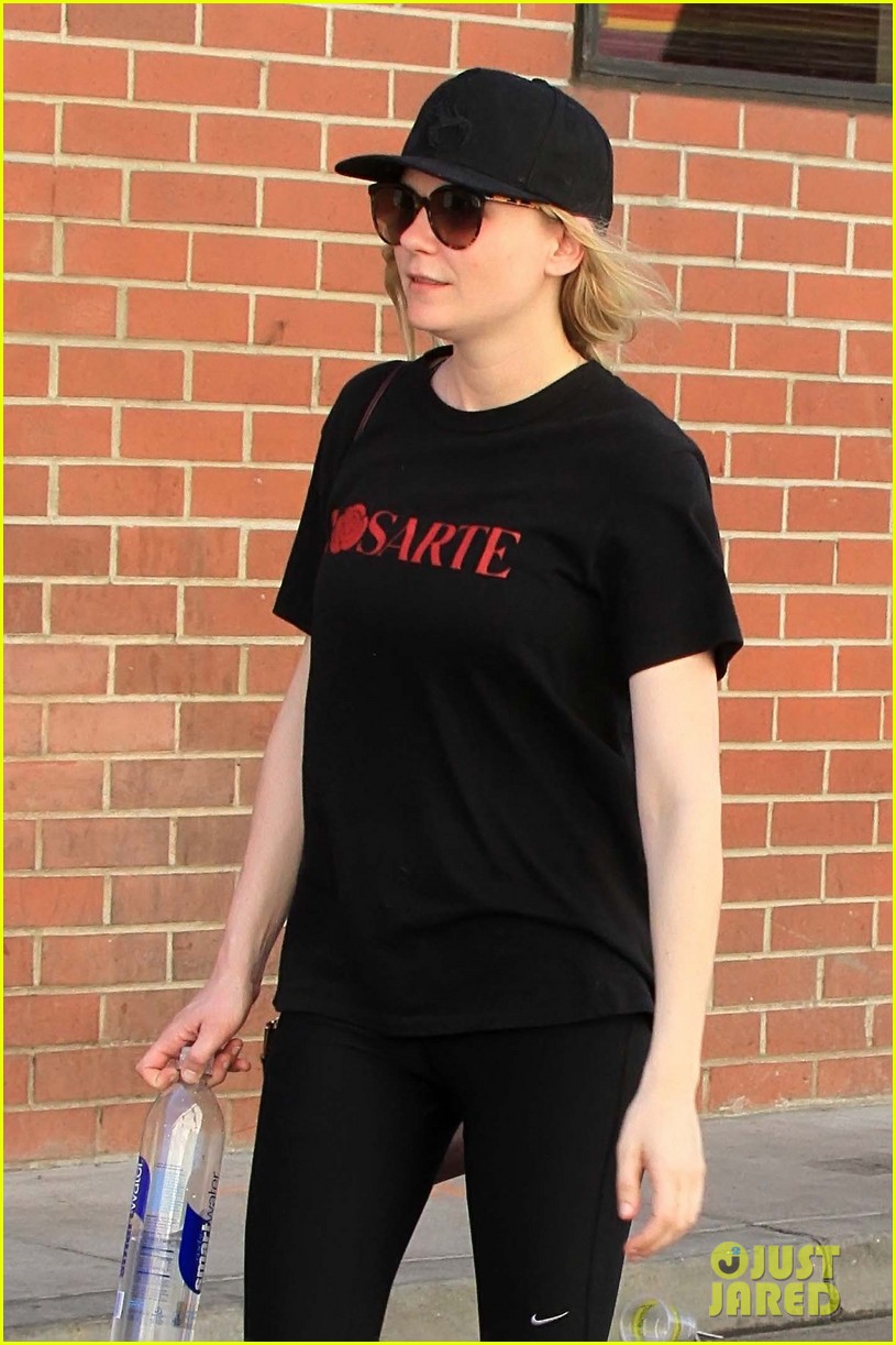 kirsten dunst is all about rodarte at the gym 043068749