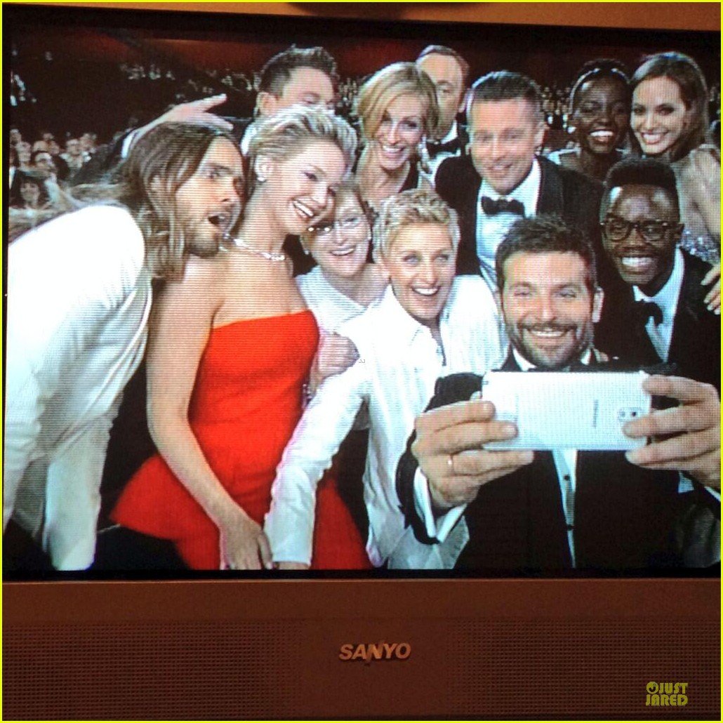 Ellen Degeneres Oscars Selfie With Tons Of Stars See It Here Photo 3064086 Ellen
