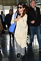 selena gomez leaves new york after lovely trip 03
