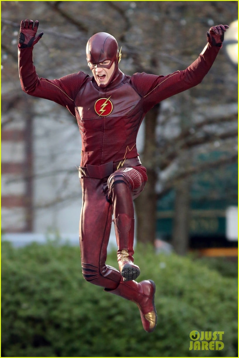 grant gustin flashes into action 033071209