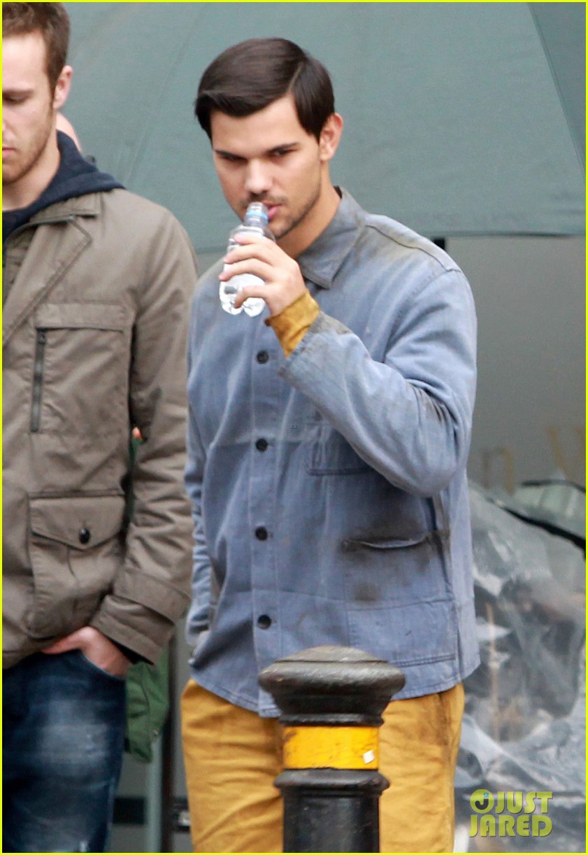 taylor lautner does his own stunts for cuckoo 163080684