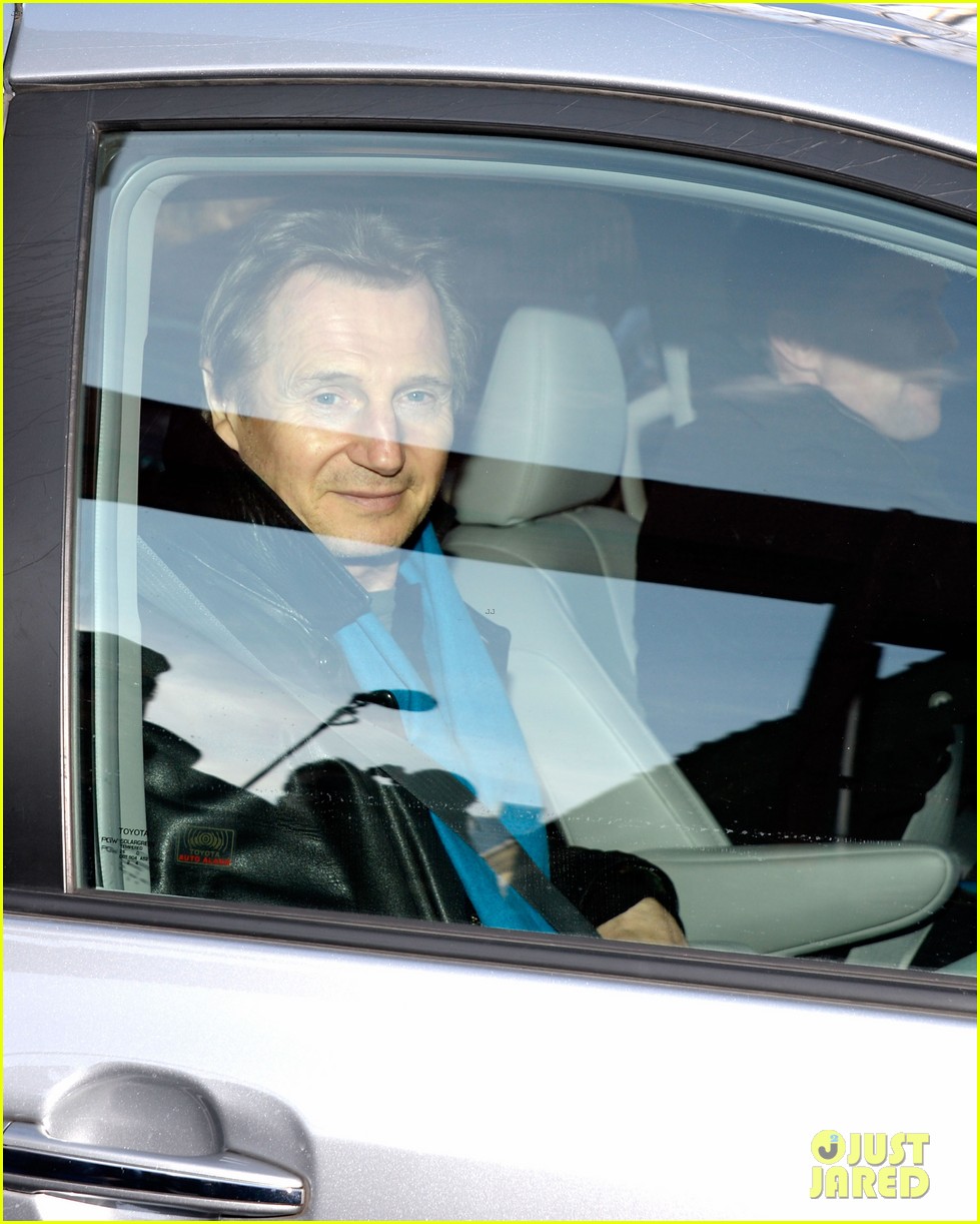 liam neeson horse drawn carriage support 033069143