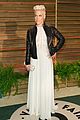 pink attends the vanity fair oscars party 2014 after performing 05