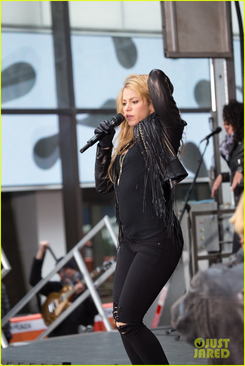 shakira brings the house down with hips dont lie empire on today show 053078861