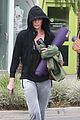charlize theron always looks pretty even on a sunday morning after working out 04