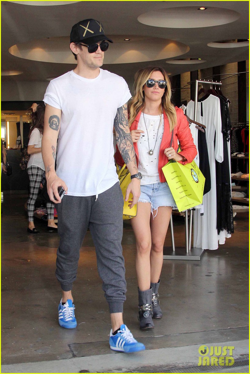 ashley tisdale style in three words 303071516