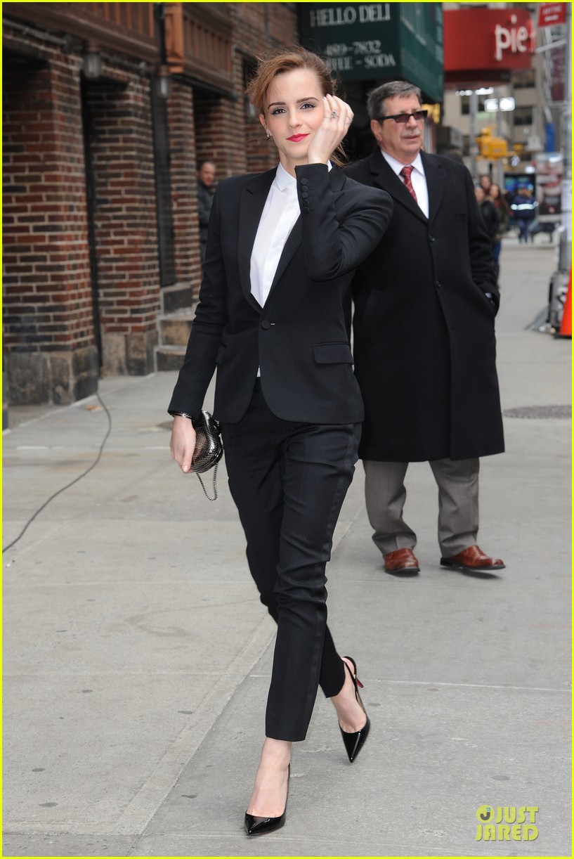emma watson suit late show with david letterman 08