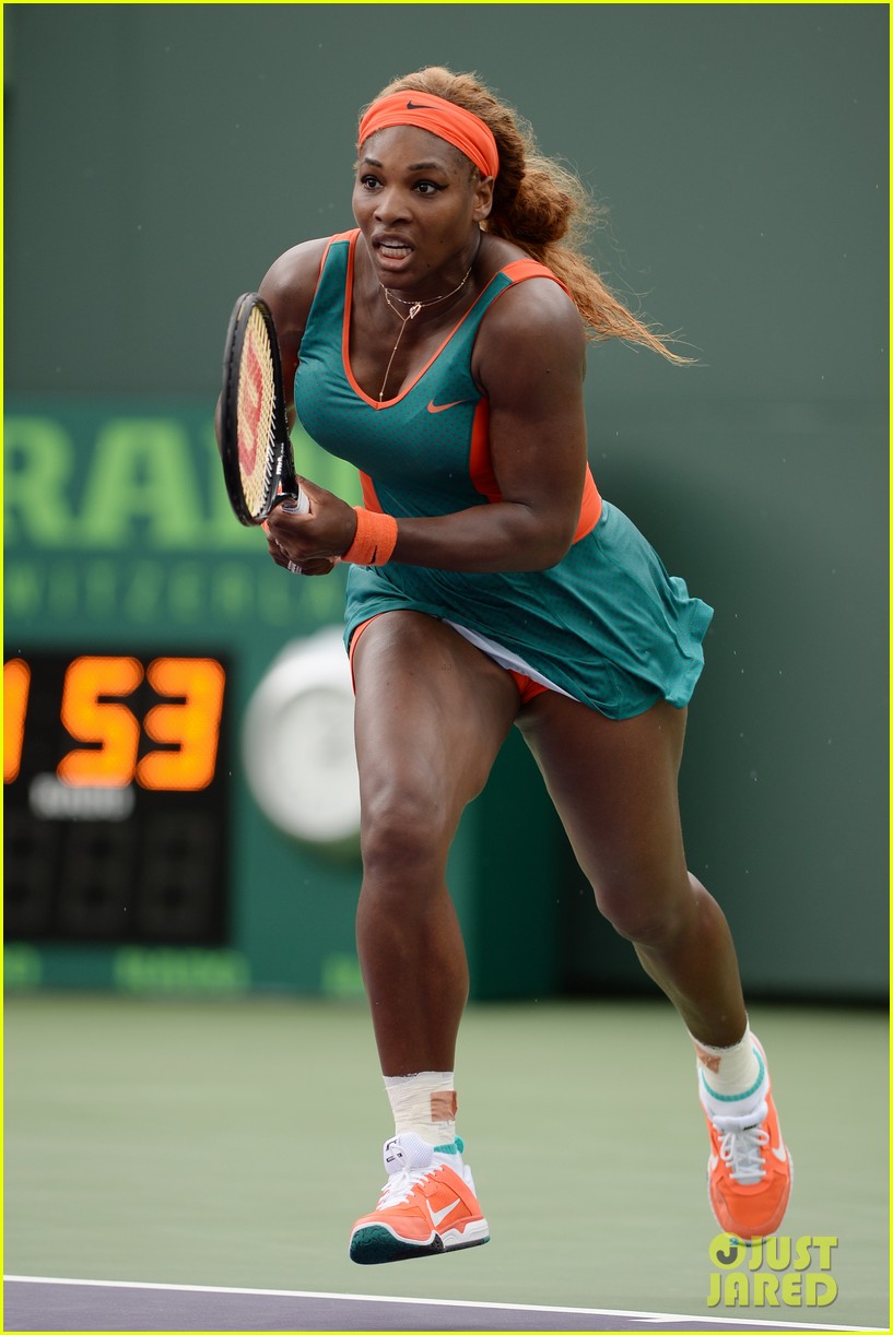 serena williams jacked physique helps her advance at sony open 093077095