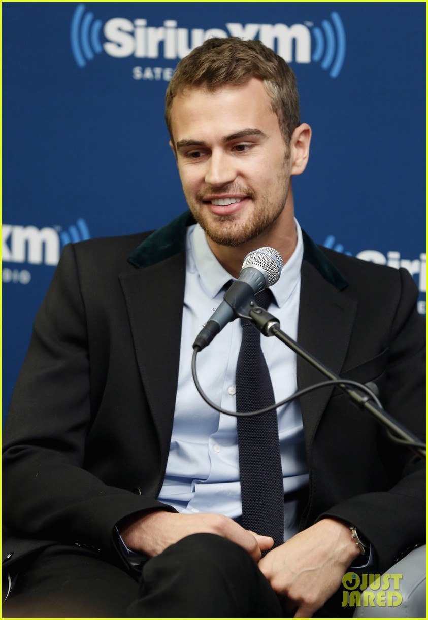 shailene woodley joins theo james for ews divergent radio special at siriusxm 10