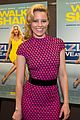 elizabeth banks attends screening for walk of shame watch the trailer now 10