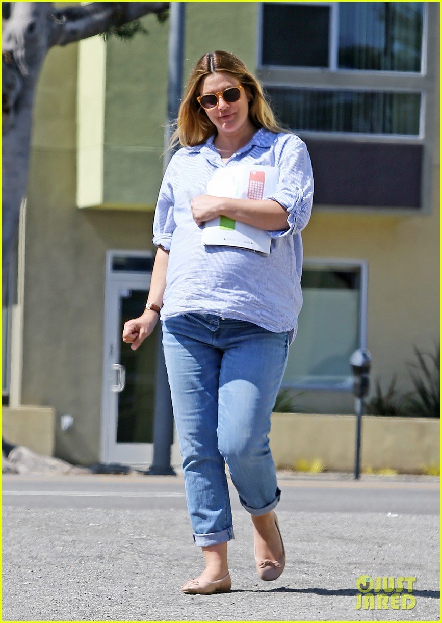 Drew Barrymore's Star Studded Baby Shower Included Pals Paltrow