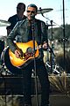 eric church performs give me back my hometown at acm awards 2014 05