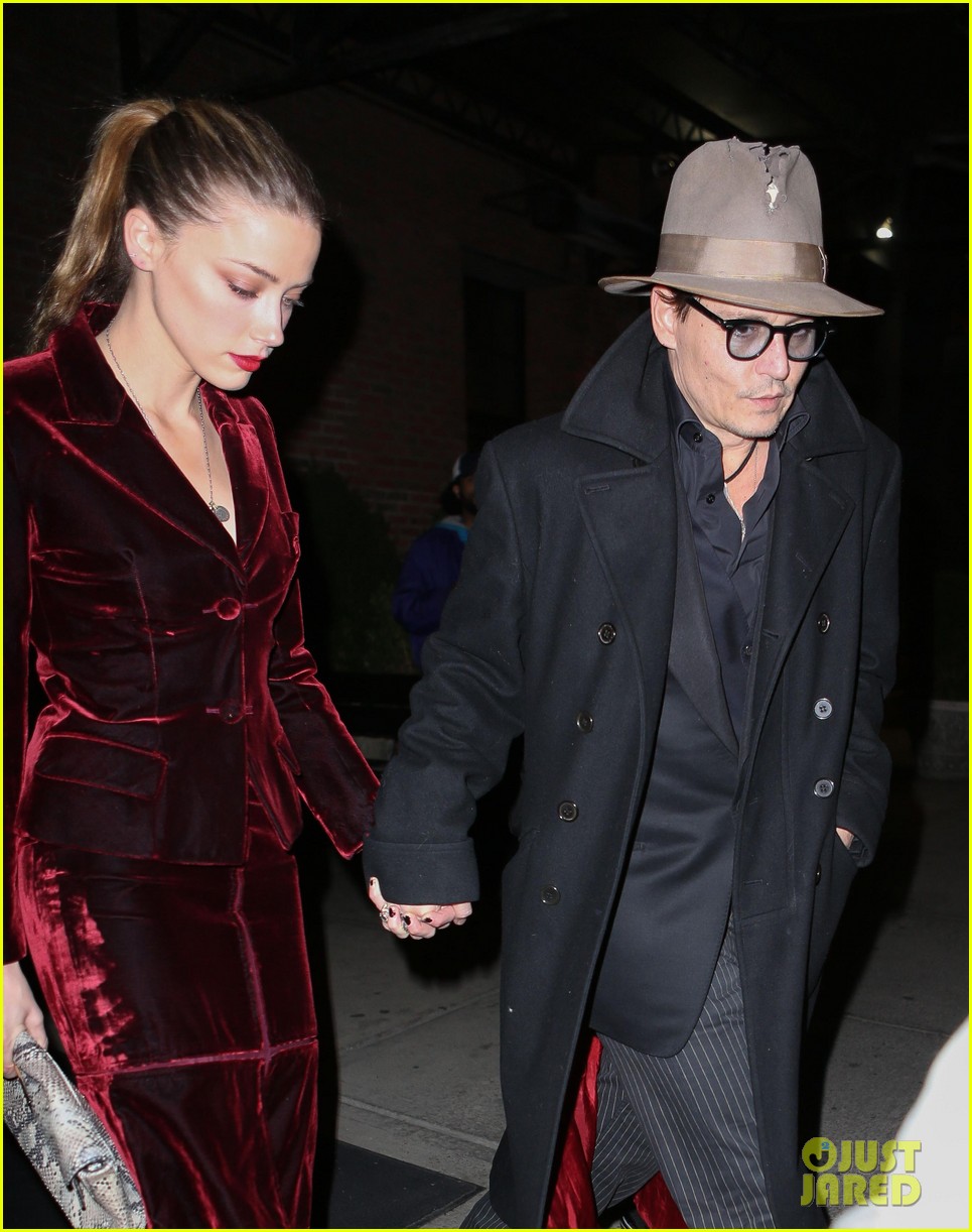 johnny depp takes fiancee amber heard out for brithday dinner 053096617