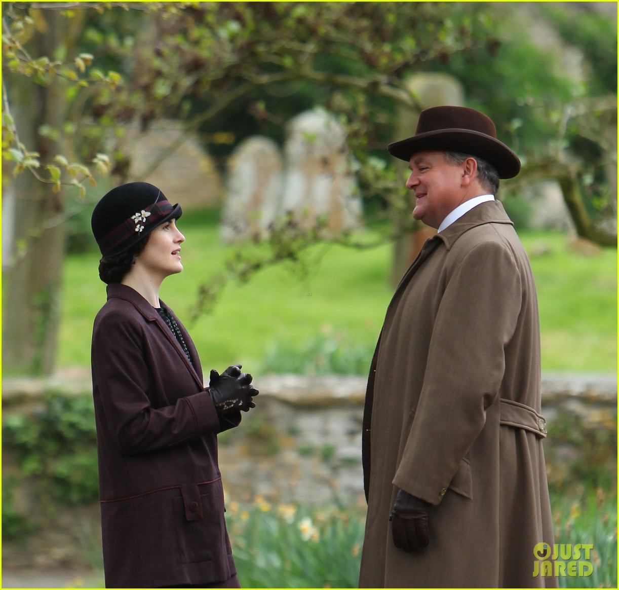 these downton abbey season five set pics are getting us really excited 22