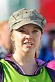 natalie dormer runs london marathon for charity 04