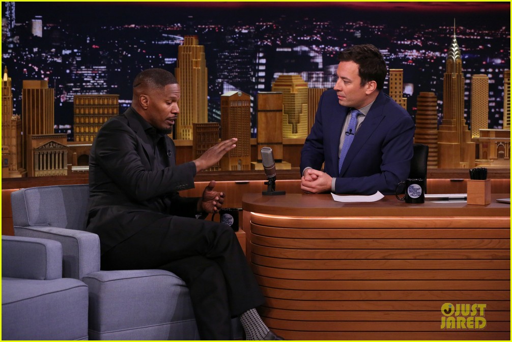 jamie foxx sings unsexy words song watch now 09