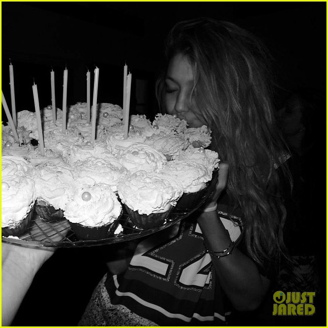gigi hadid 19th birthday party pictures 05