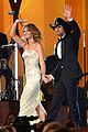 tim mcgraw faith hill look so in love for acm awards 2014 performance 01