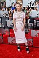 iggy azaleas funky fresh heels are super chic on mtv movie awards 2014 red carpet 02
