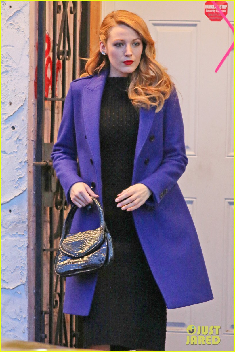 blake lively trades her classic age of adaline clothes 093102075