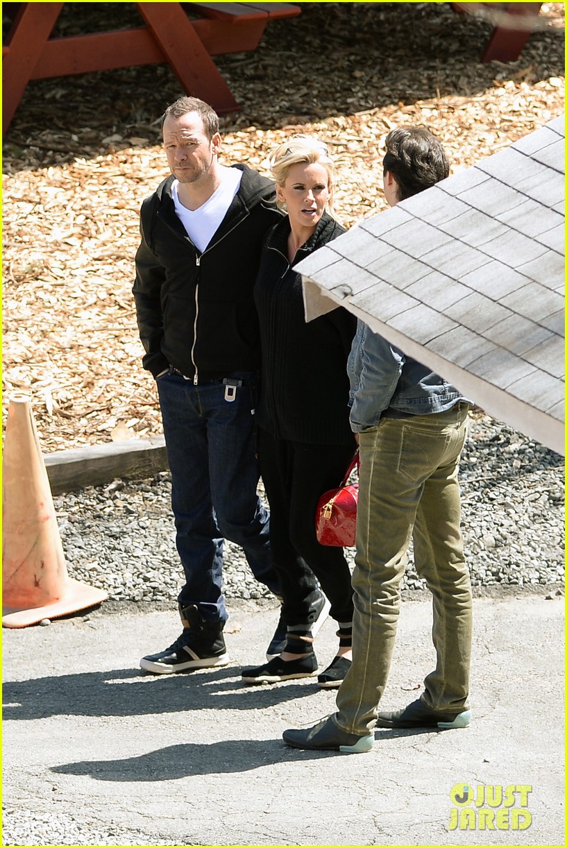 jenny mccarthy donnie wahlberg spotted upstate new york 143094130