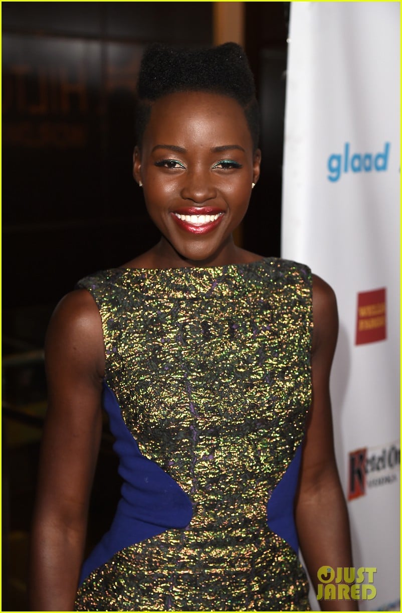 lupita nyongo attends first awards show since the oscars 09