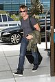 keith urban catches flight to make it back for american idol tonight 03