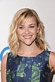reese witherspoon mingles with a princess 04