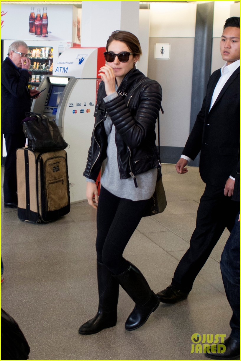 shailene woodley theo james bring divergent to germany 05