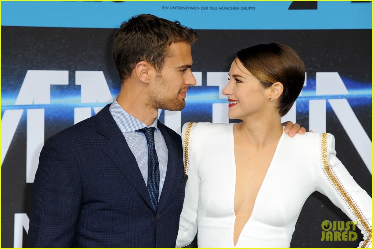 shailene woodley theo james bring divergent to germany 26