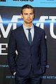shailene woodley theo james bring divergent to germany 32