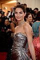lily aldridge is wrapped in silver at met ball 2014 04