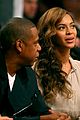 beyonce jay z nets game with jake gyllenhaal 04