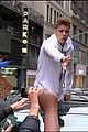 justin bieber causes fan frenzy in nyc and loves it 01