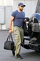 bradley cooper shows off his super beefed up body 05