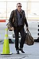 daniel craig keeps it cool for nyc departure 06