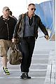 daniel craig keeps it cool for nyc departure 09