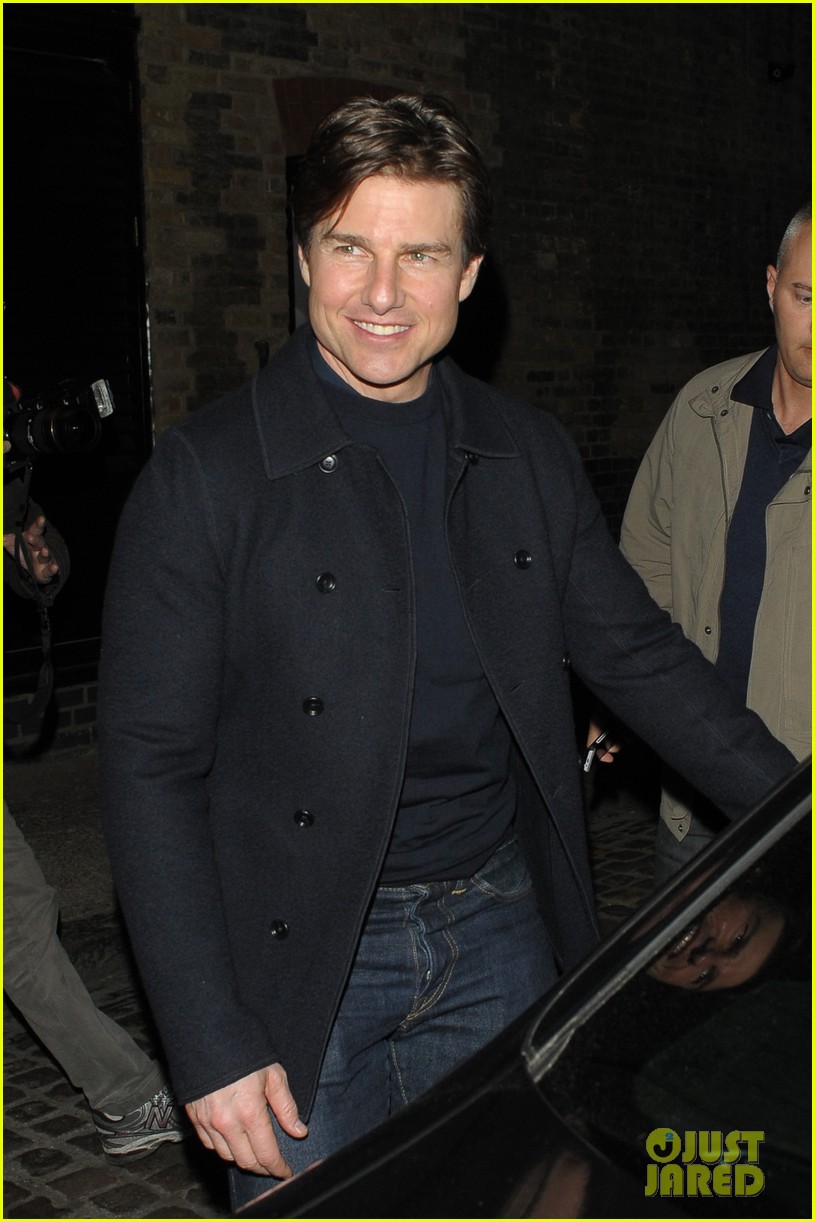 Tom Cruise Jumped on Oprah's Couch Nearly Nine Years Ago! Photo 3118508 Tom Cruise Photos