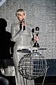 miley cyrus wins at world music awards 2014 07