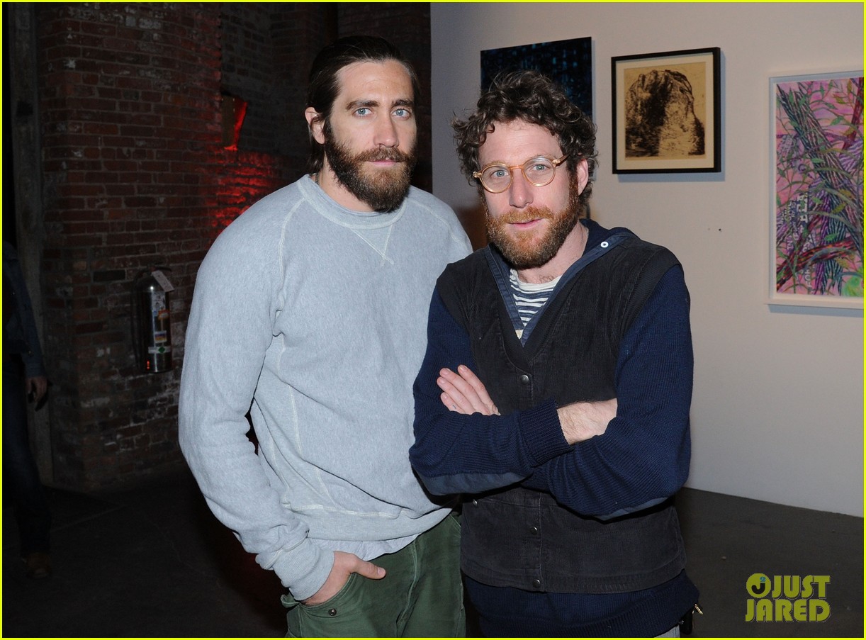 jake gyllenhaal attends first annual village fete fundraiser with sister maggie naomi watts 023105508