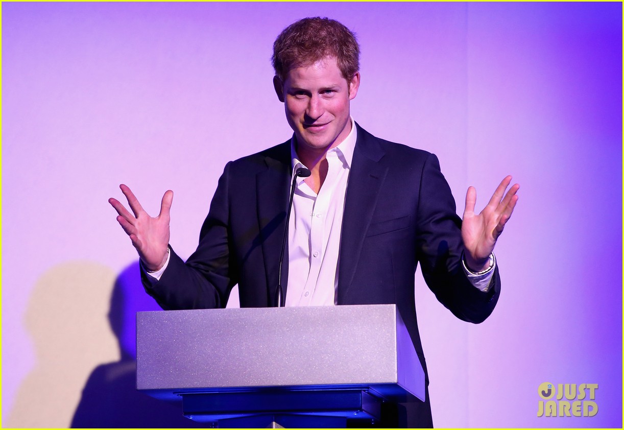 prince harry charity dinner changing lives 033108498