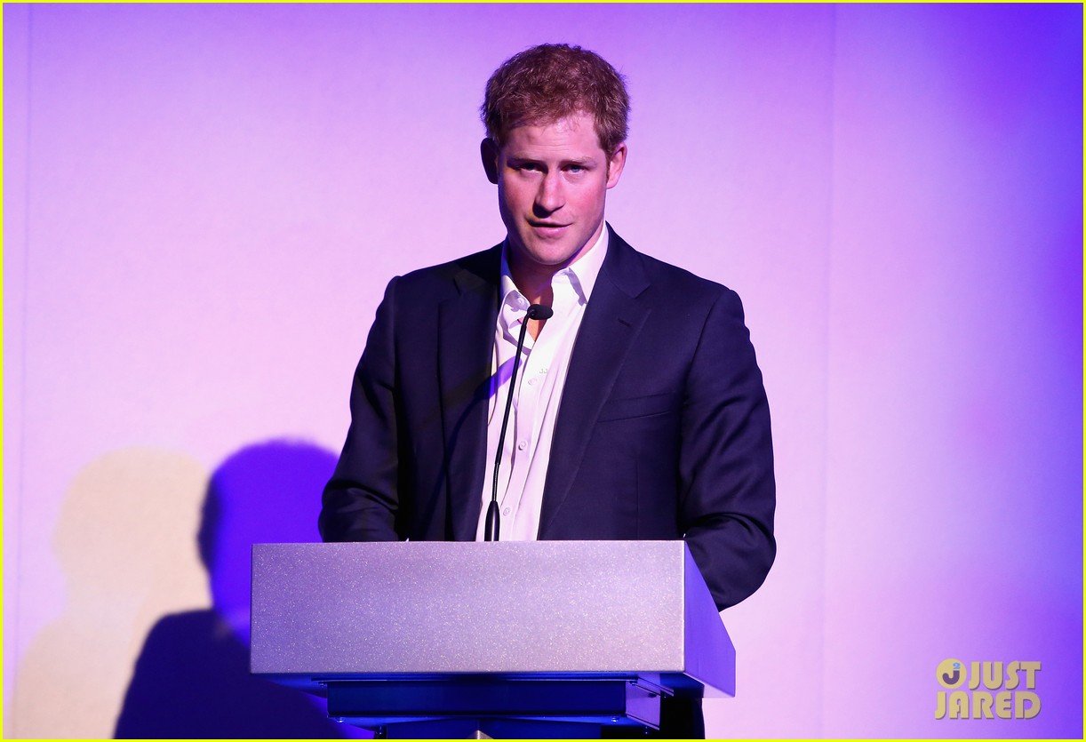 prince harry charity dinner changing lives 07