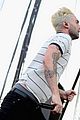 adam levine makes a funny face still is sexiest man alive 18