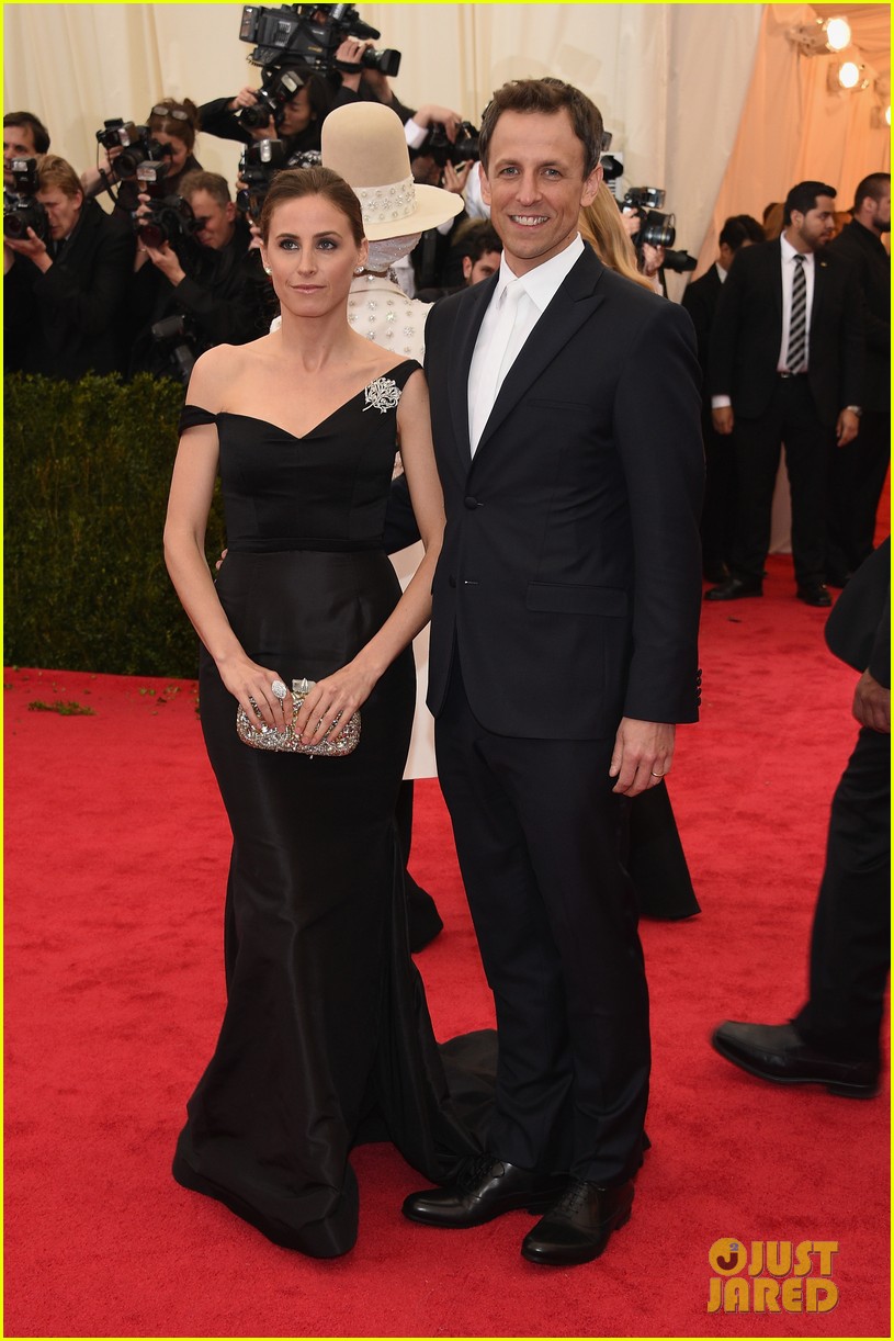 seth meyers brings wife alexi ashe to met ball 2014 053106511