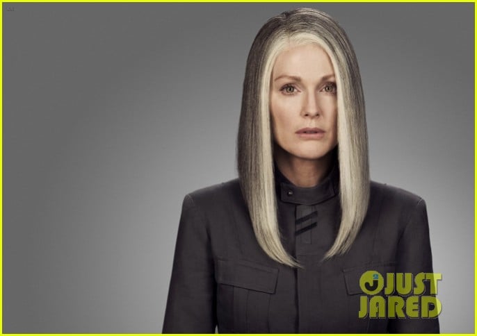 julianne moore as president coin in mockingjay first look 033114032