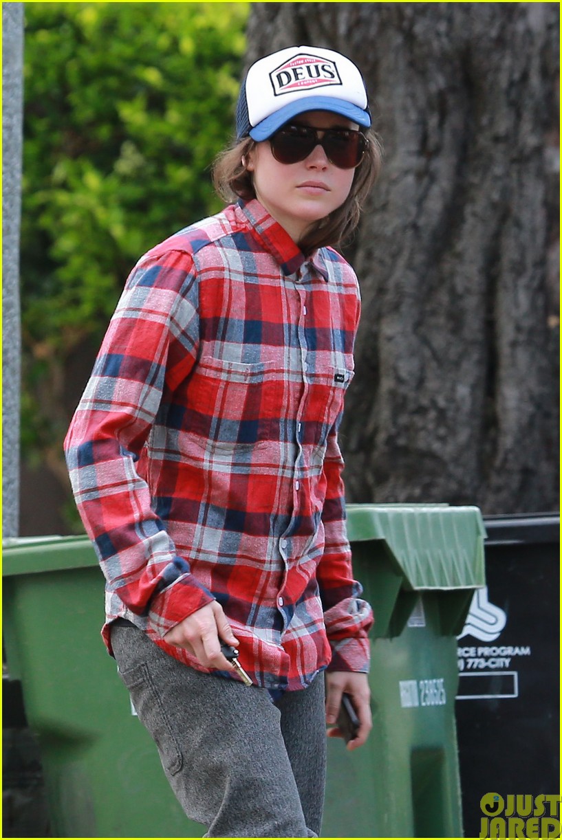 ellen page eats ikea takeout with justin bieber in her dreams063121022