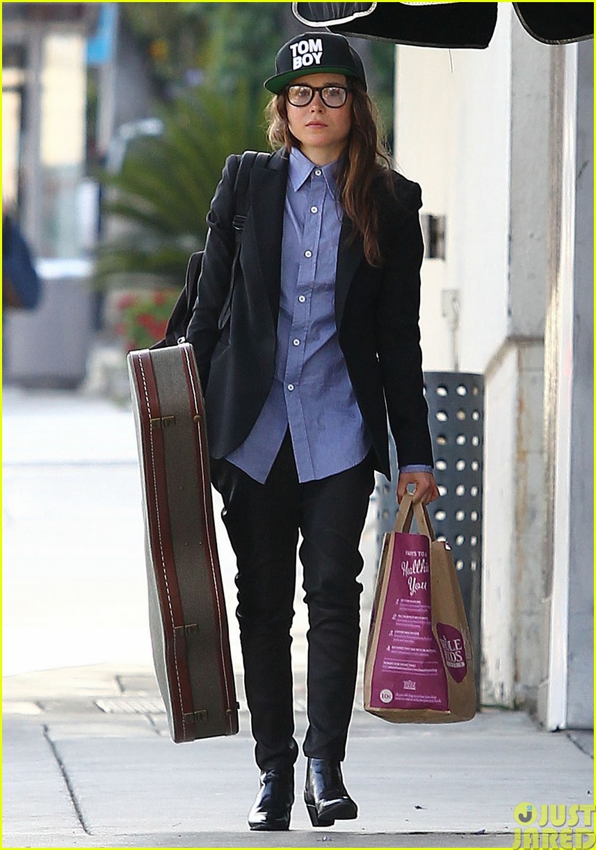 ellen page eats ikea takeout with justin bieber in her dreams21