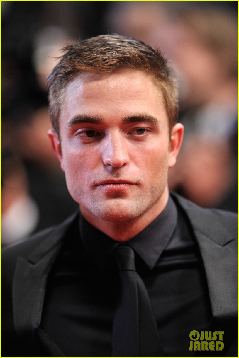 robert pattinson maps to the stars cannes premiere 233117615