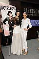 nicole richie wears all white for girlboss signing 04