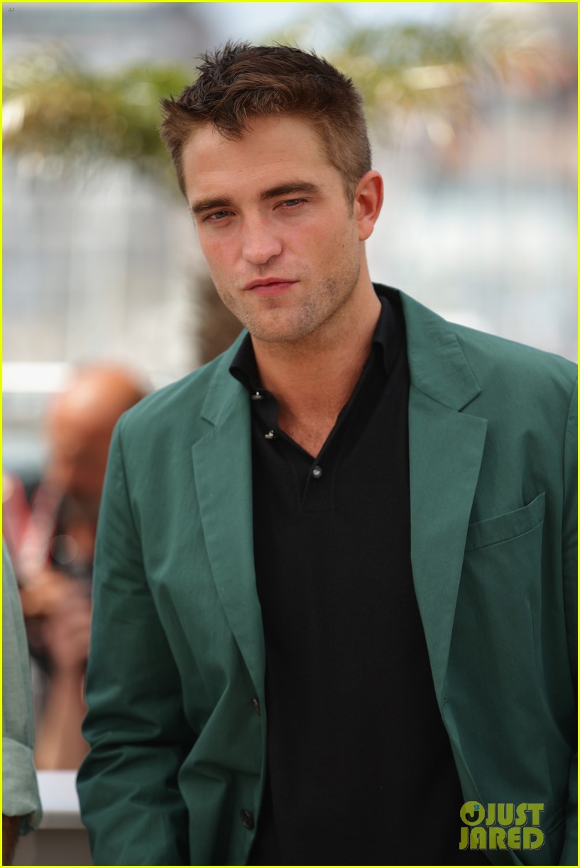 robert pattinson the rover photo call cannes 063116173